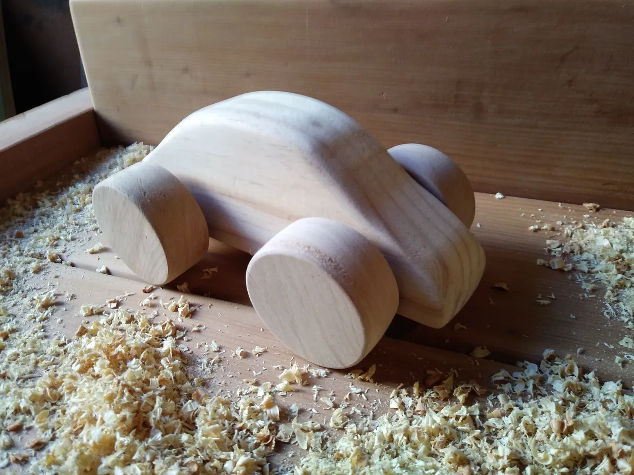 Autitos de madera