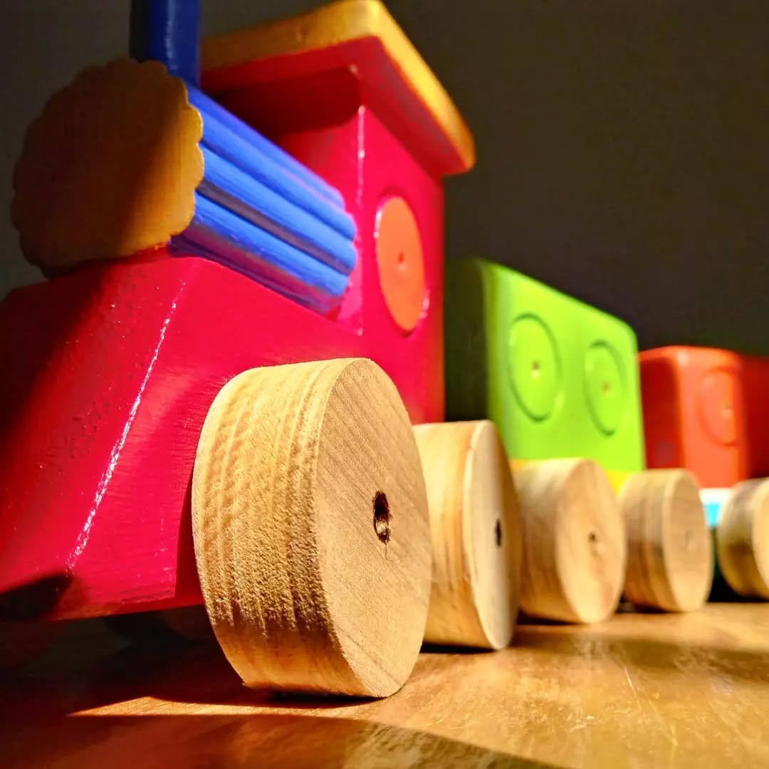 Tren de madera