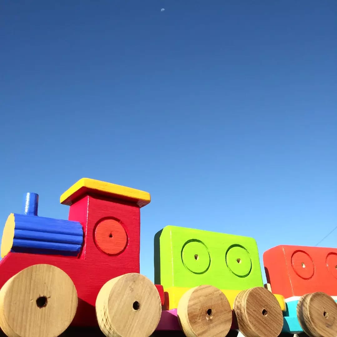 Tren de madera