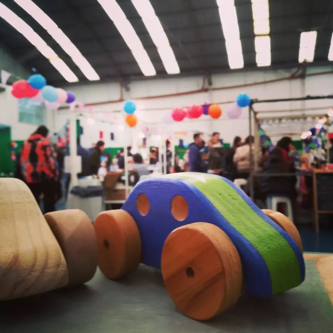 Varios